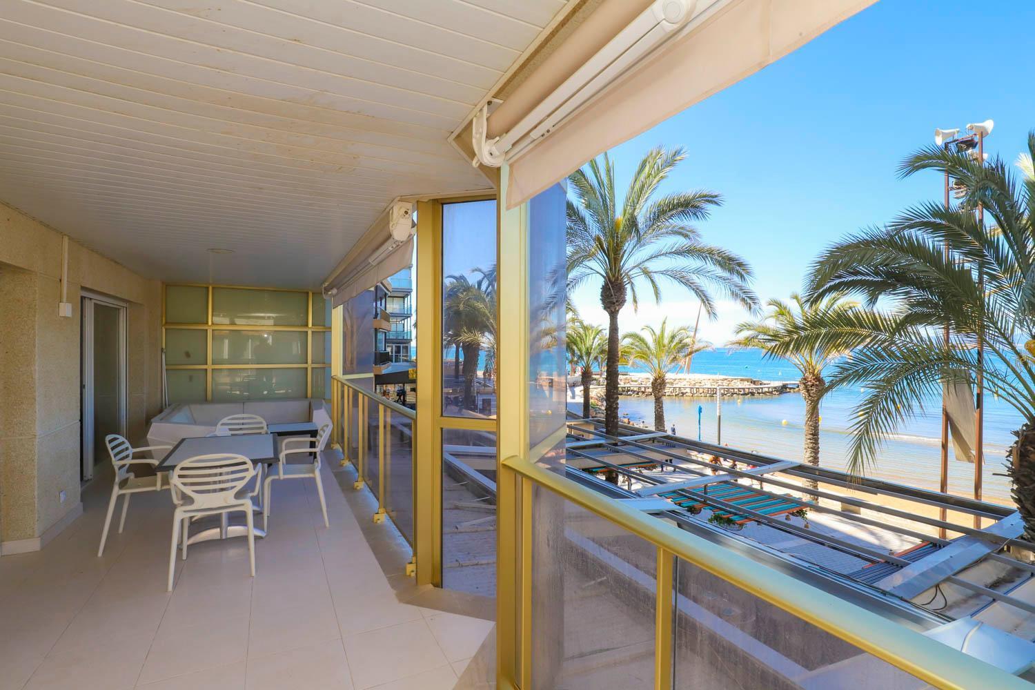 Appartamento Differentflats Barcino Salou Esterno foto